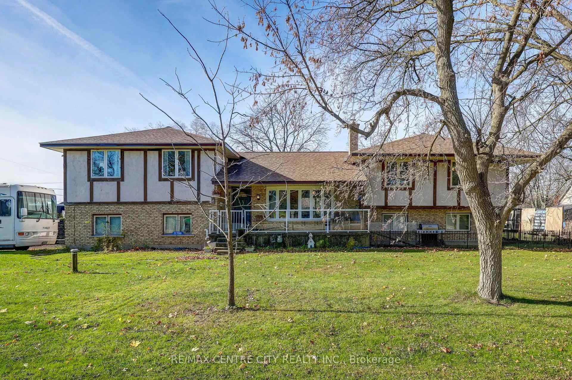 Photo 1 of 11709 Tracey Street, Malahide, Springfield — HOMEH