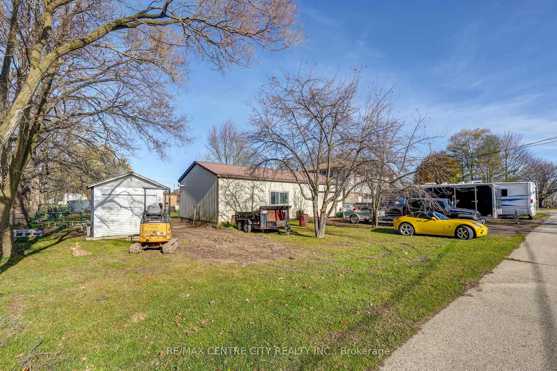 Photo 8 of 11709 Tracey Street, Malahide, Springfield — HOMEH