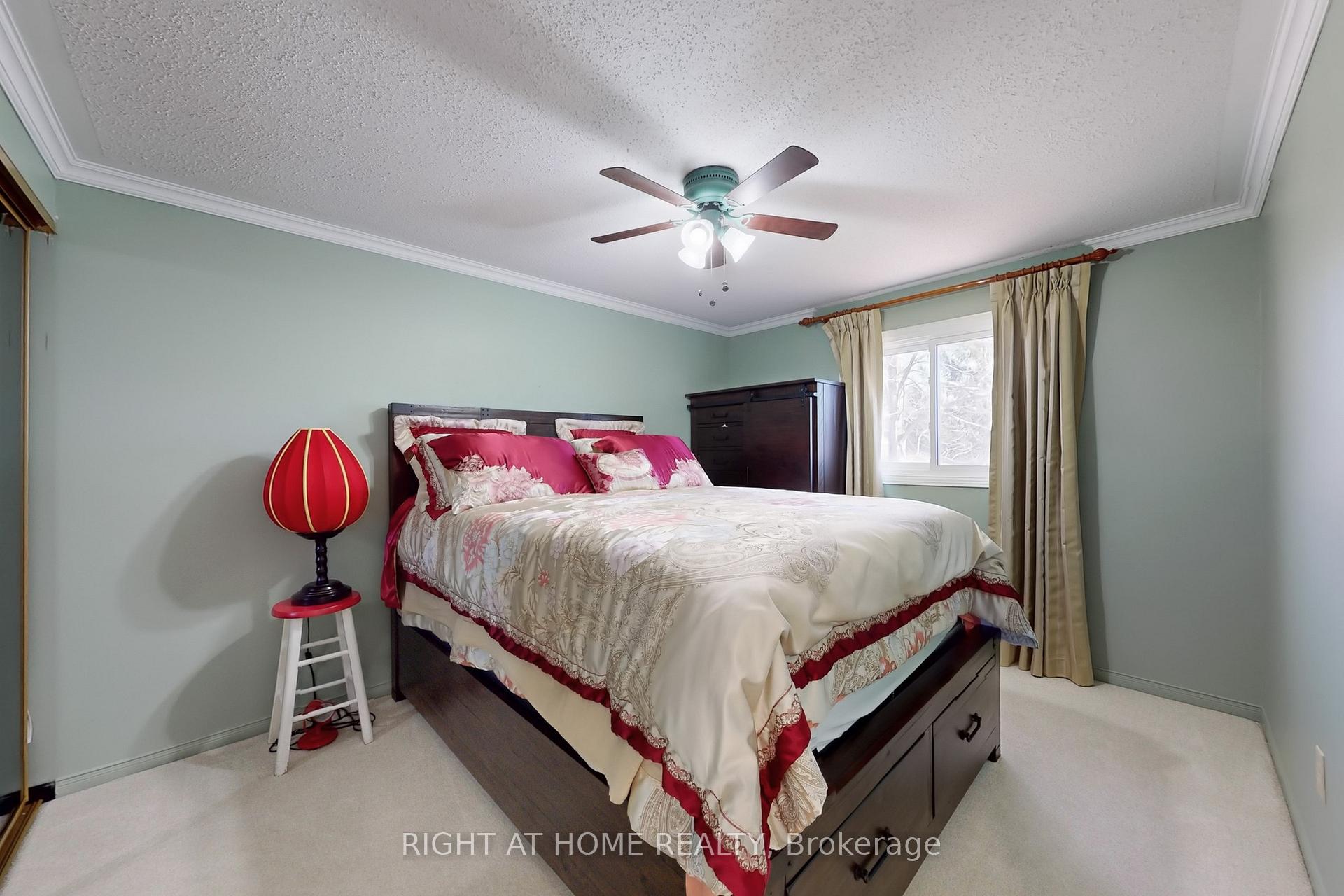 Photo 30 of 8 Varley Drive, Ajax, South West — HOMEH