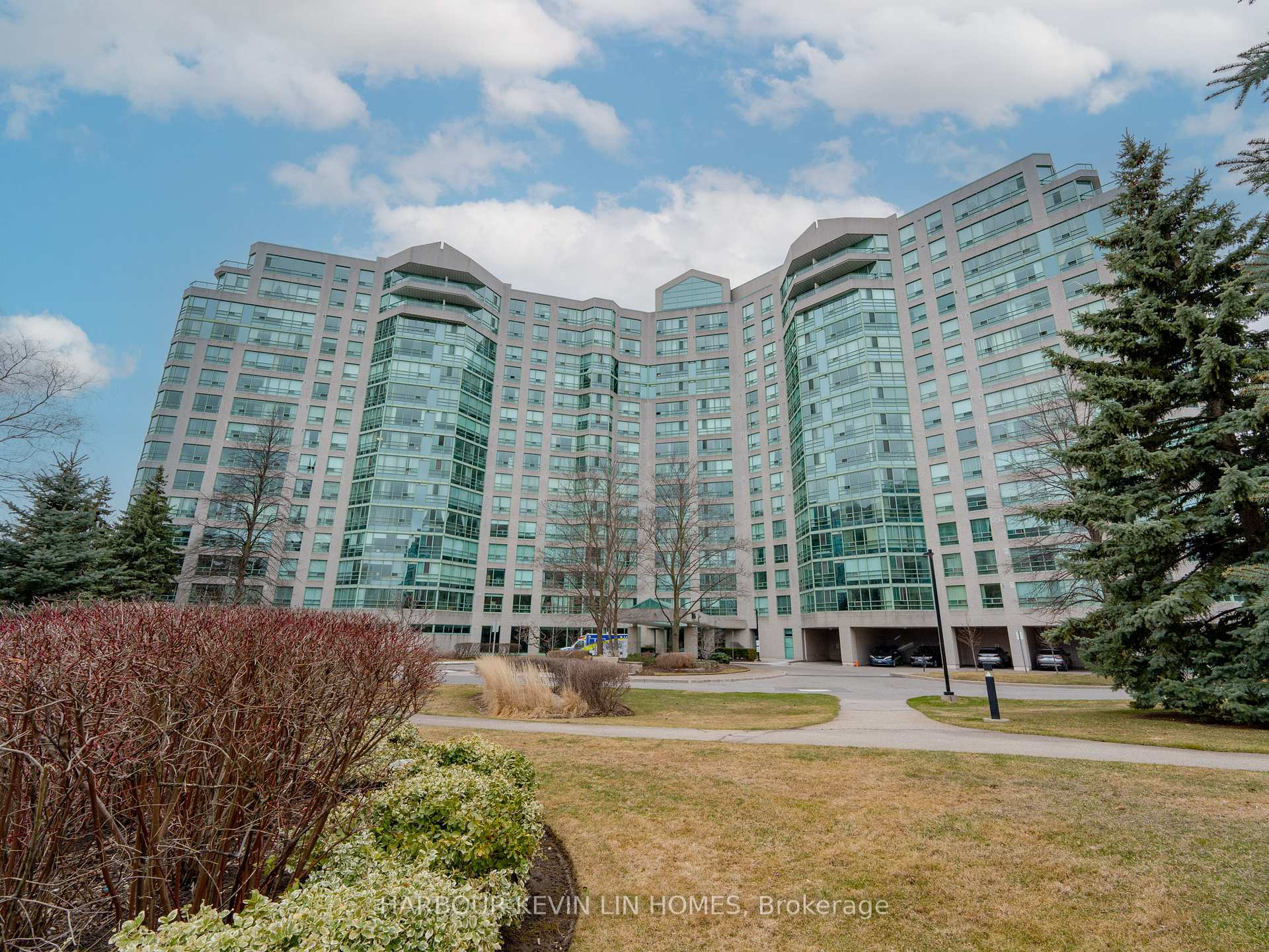 Photo 3 of Unit 1209, 7805 Bayview Avenue, Markham, Aileen-Willowbrook — HOMEH