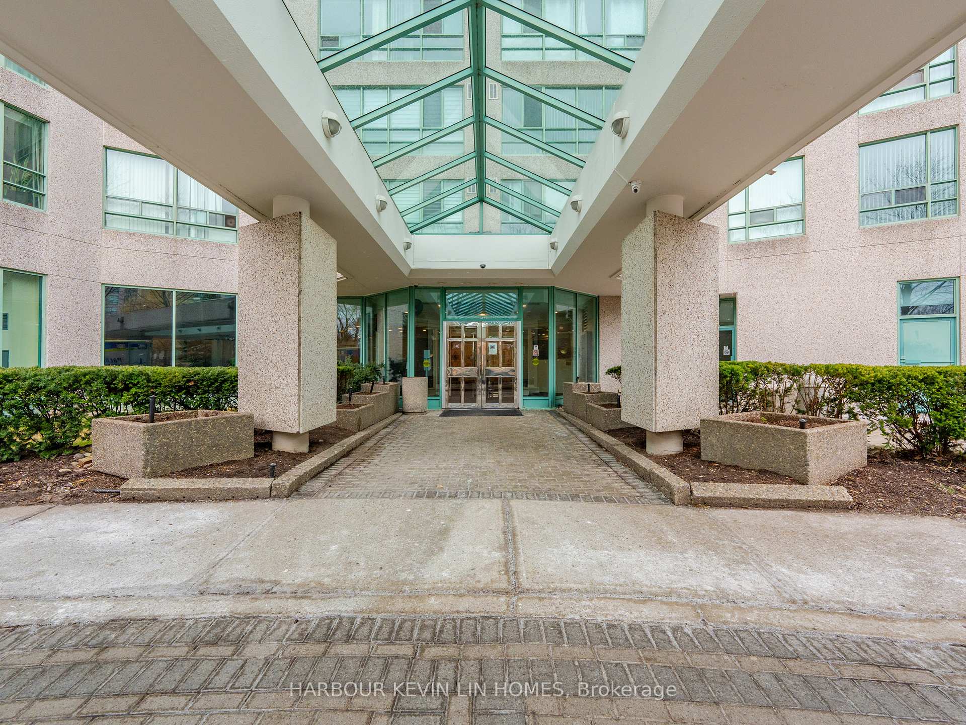 Photo 7 of Unit 1209, 7805 Bayview Avenue, Markham, Aileen-Willowbrook — HOMEH