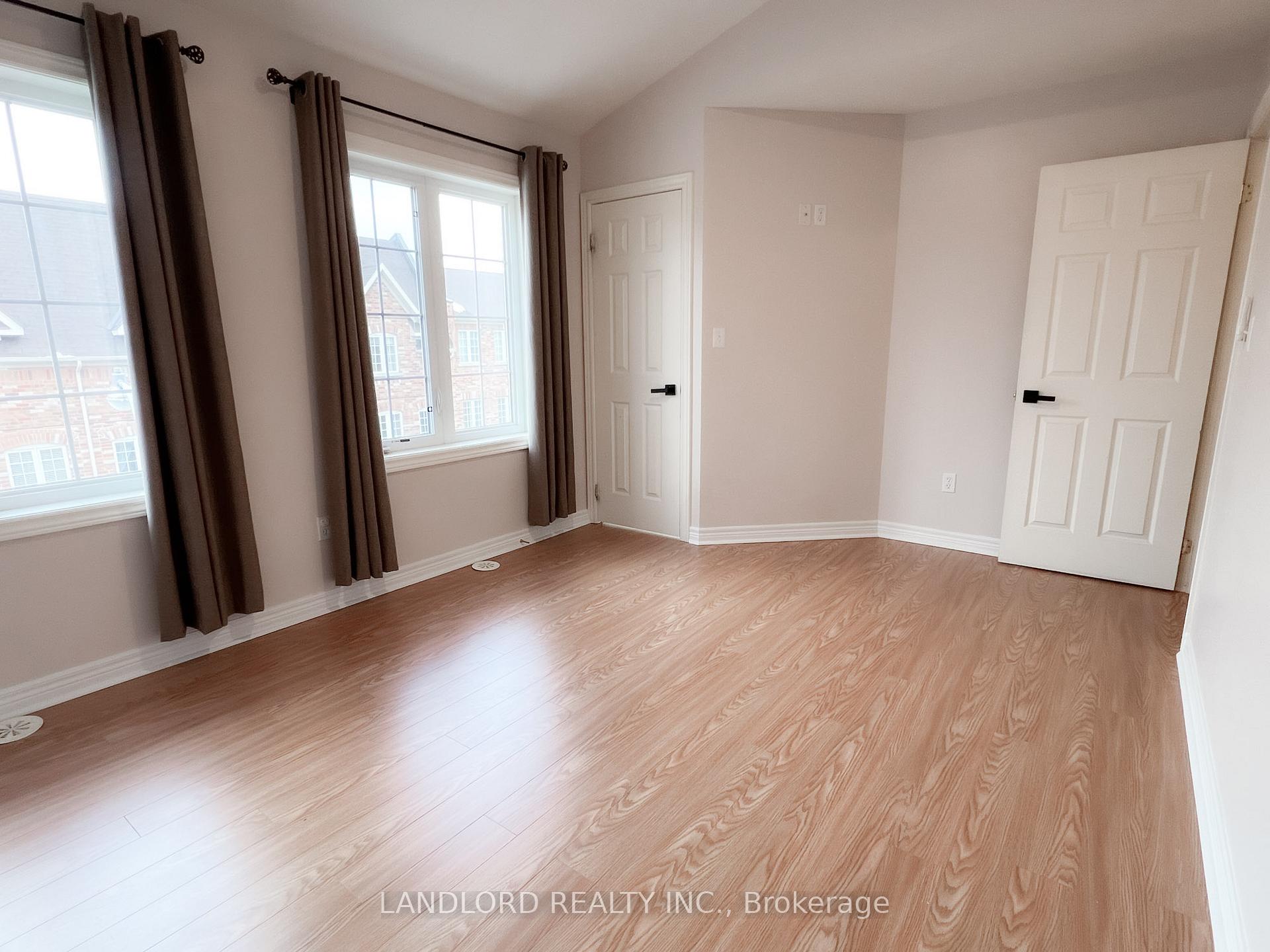 Photo 11 of 38 Carnahan Terrace, Toronto, East End-Danforth — HOMEH