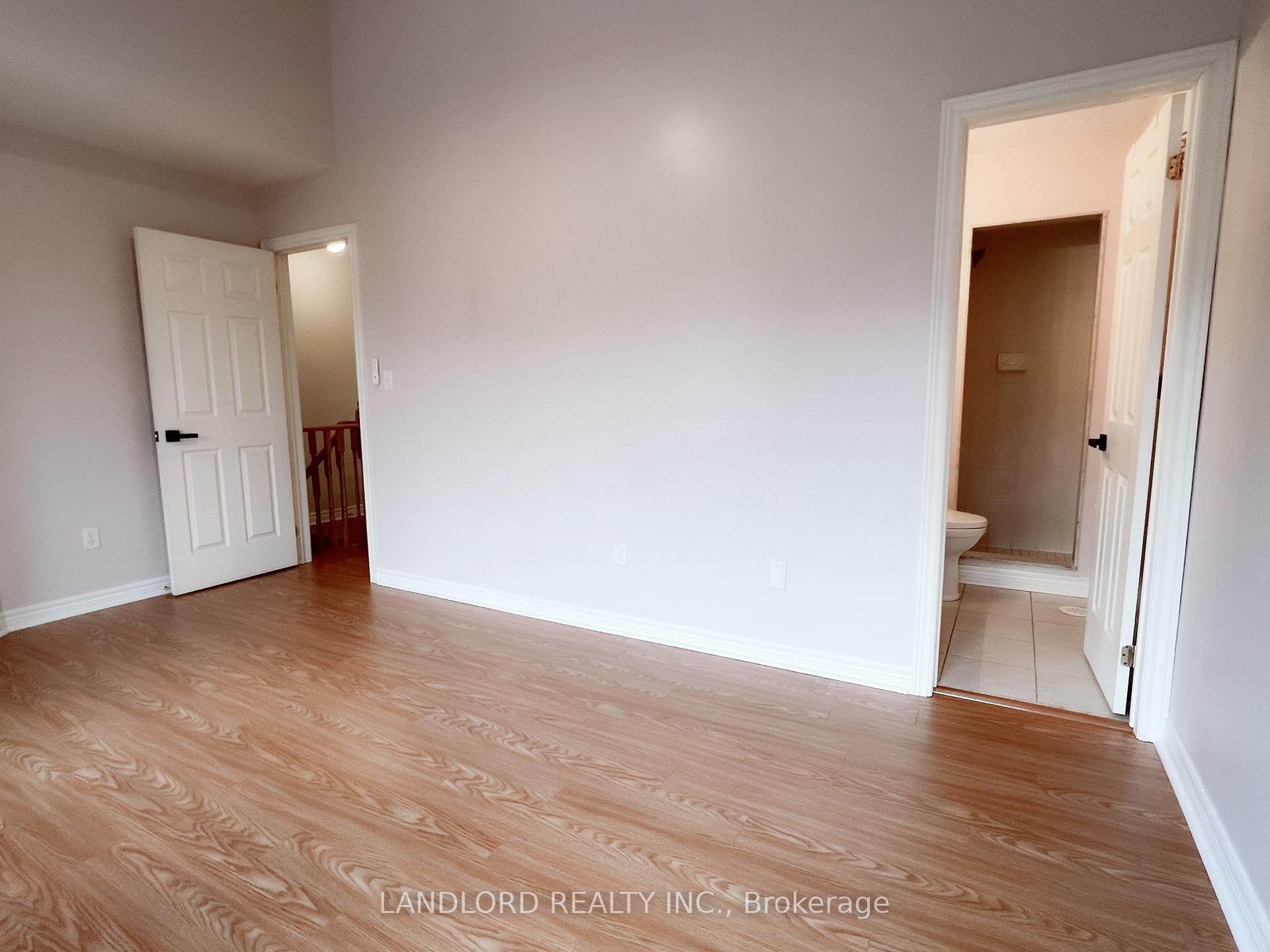 Photo 13 of 38 Carnahan Terrace, Toronto, East End-Danforth — HOMEH