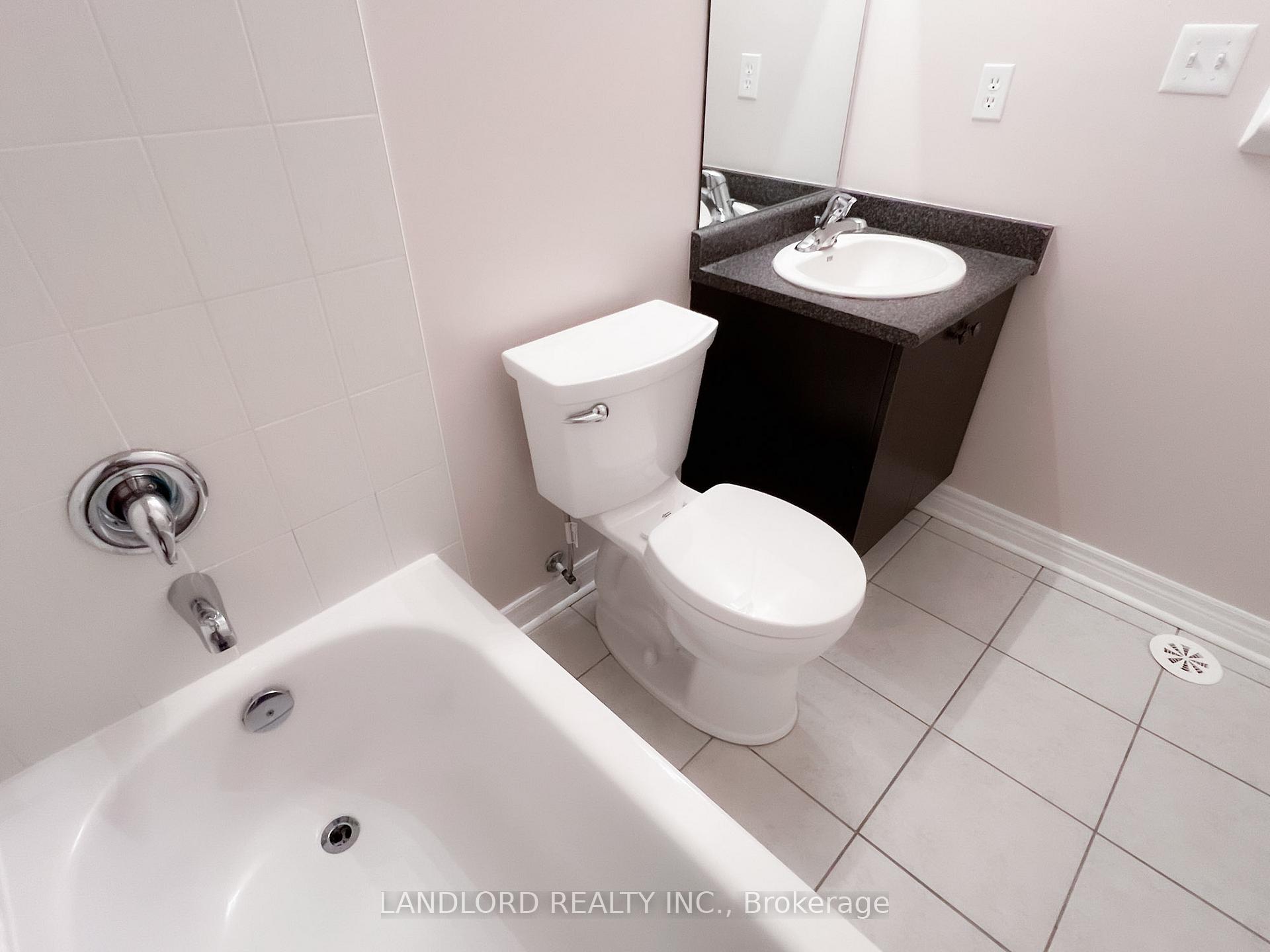 Photo 18 of 38 Carnahan Terrace, Toronto, East End-Danforth — HOMEH