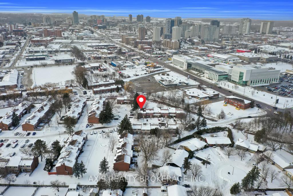 Front of Unit 79, 121 University Avenue E