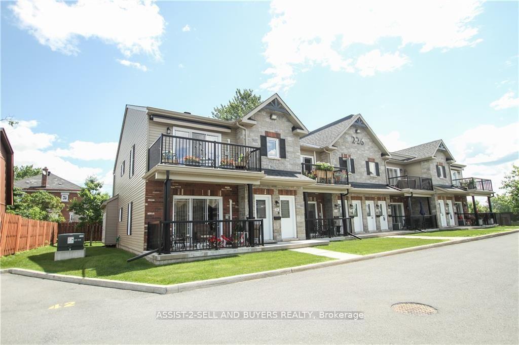 Photo 2 of Unit 214, 226 First Street E, Cornwall — HOMEH