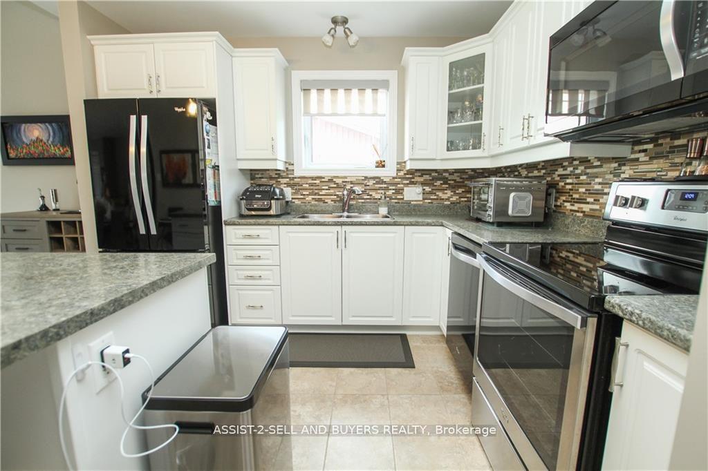 Photo 10 of Unit 214, 226 First Street E, Cornwall — HOMEH