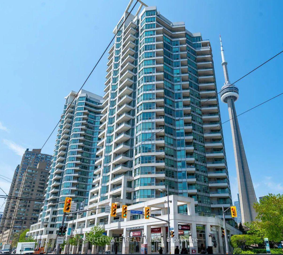 Front of Unit 612, 228 Queens Quay W