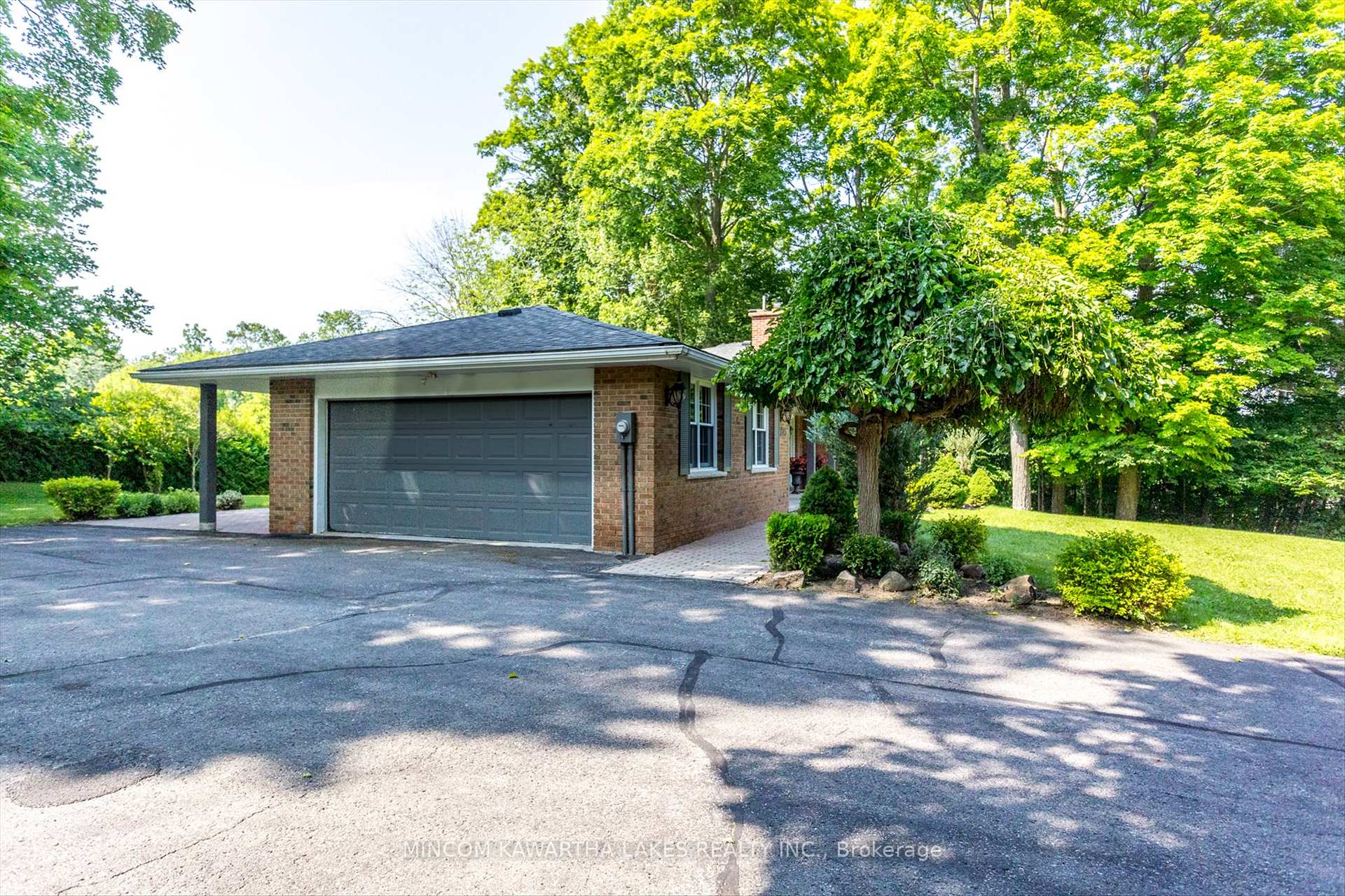 Photo 38 of 2045 Sherbrooke Street W, Cavan Monaghan, Cavan-Monaghan — HOMEH