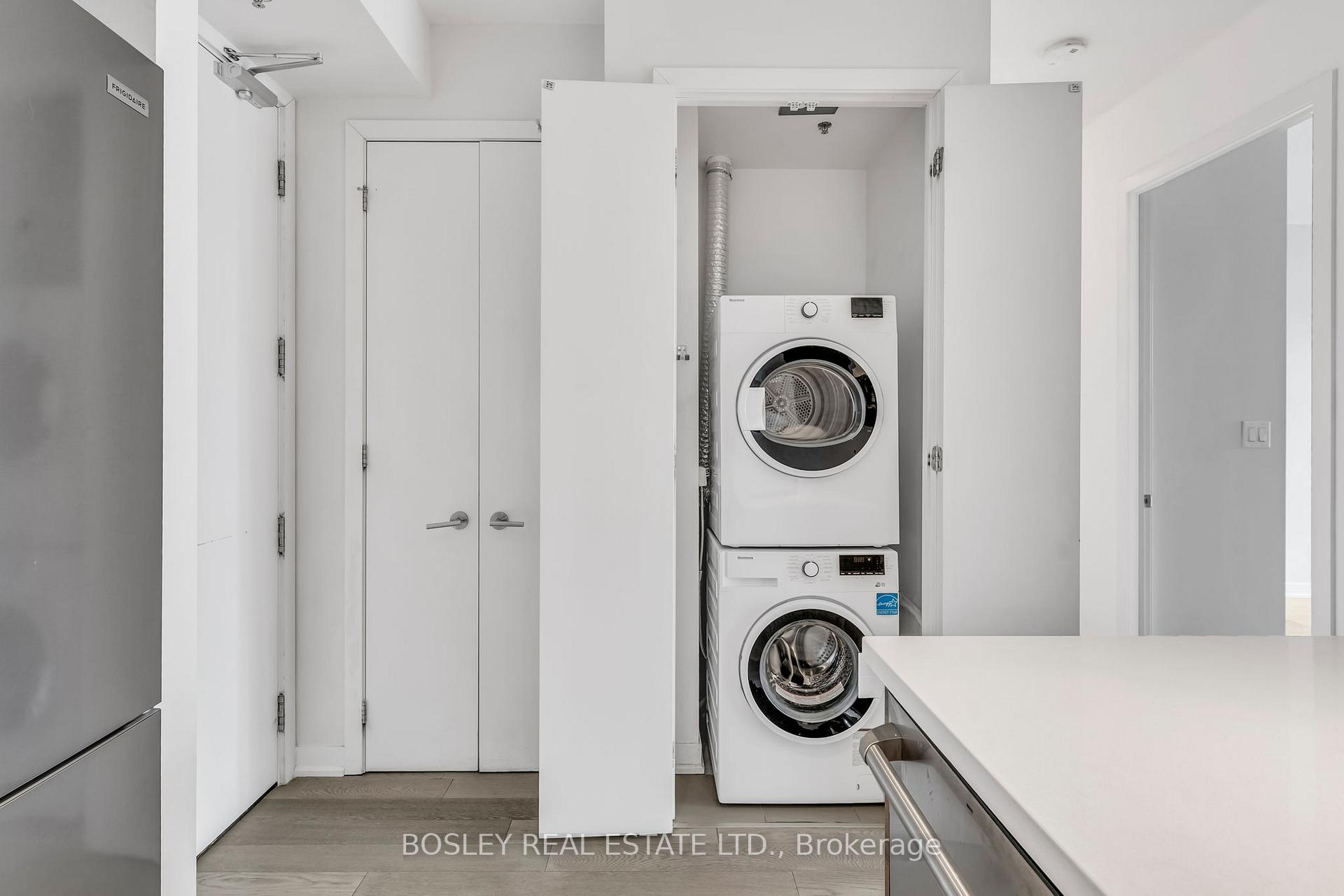 Photo 6 of Unit 514, 88 Colgate Avenue, Toronto, South Riverdale — HOMEH