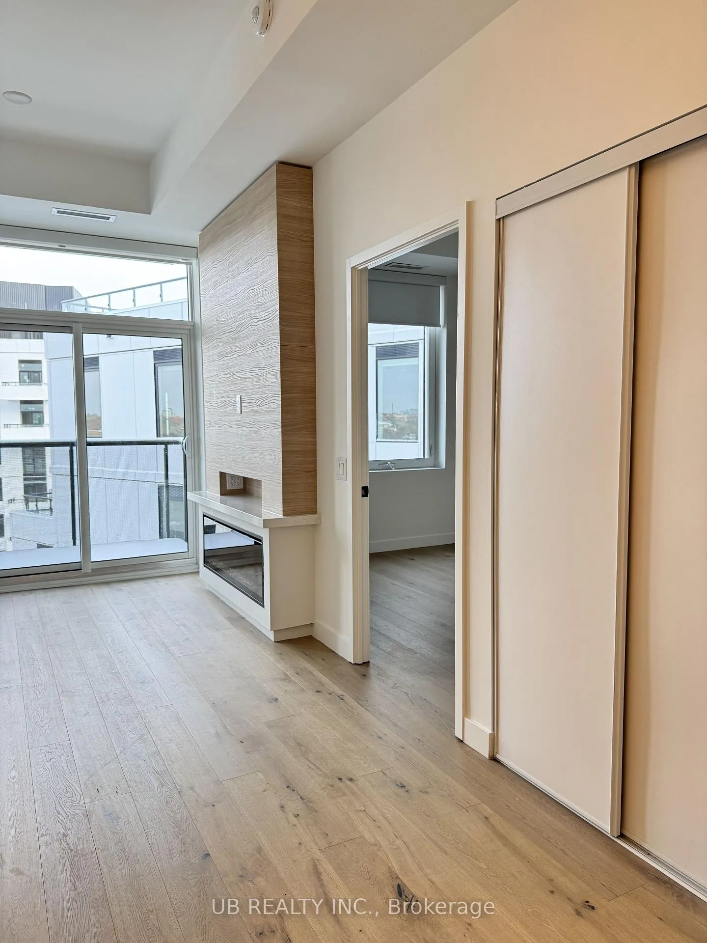 Photo 9 of Unit 1508, 1050 Eastern Avenue, Toronto, Greenwood-Coxwell — HOMEH
