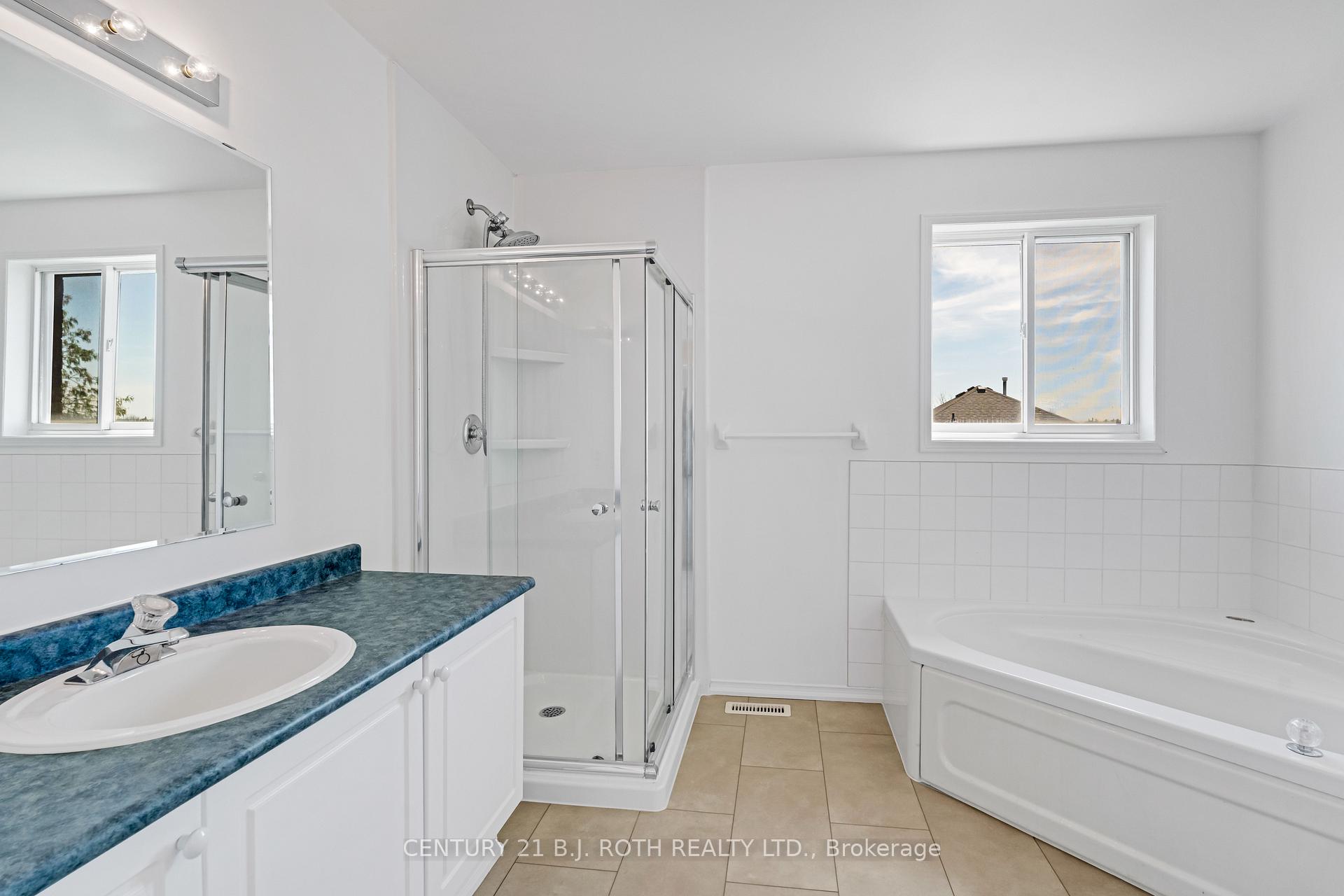 Photo 19 of 165 Taylor Drive, Barrie, Bayshore — HOMEH