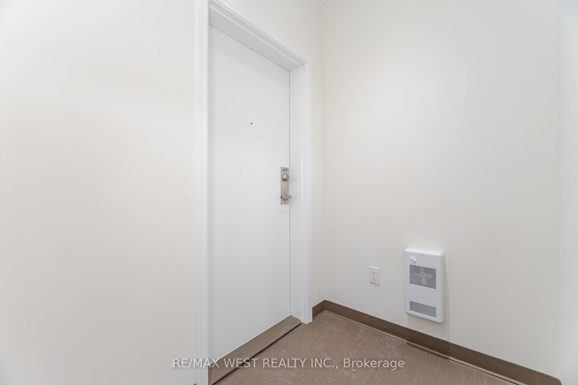 Photo 4 of Unit 609, 1148 Dragonfly Avenue, Pickering, Rural Pickering — HOMEH