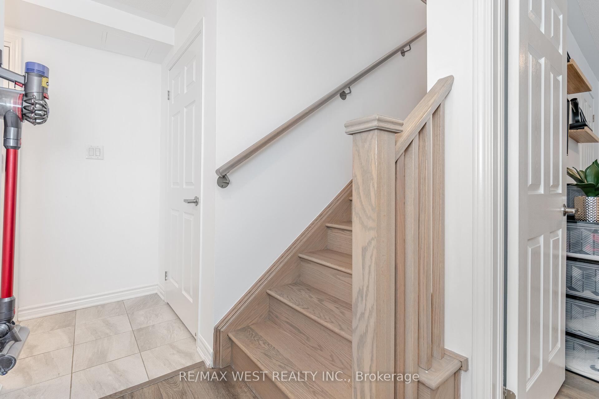 Photo 31 of Unit 609, 1148 Dragonfly Avenue, Pickering, Rural Pickering — HOMEH