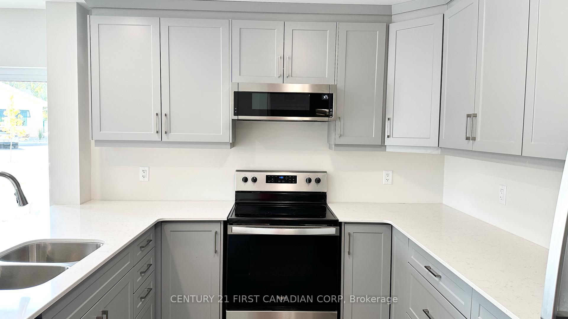 Photo 14 of Unit 110, 100 The Promenade, Central Elgin, Rural Central Elgin — HOMEH
