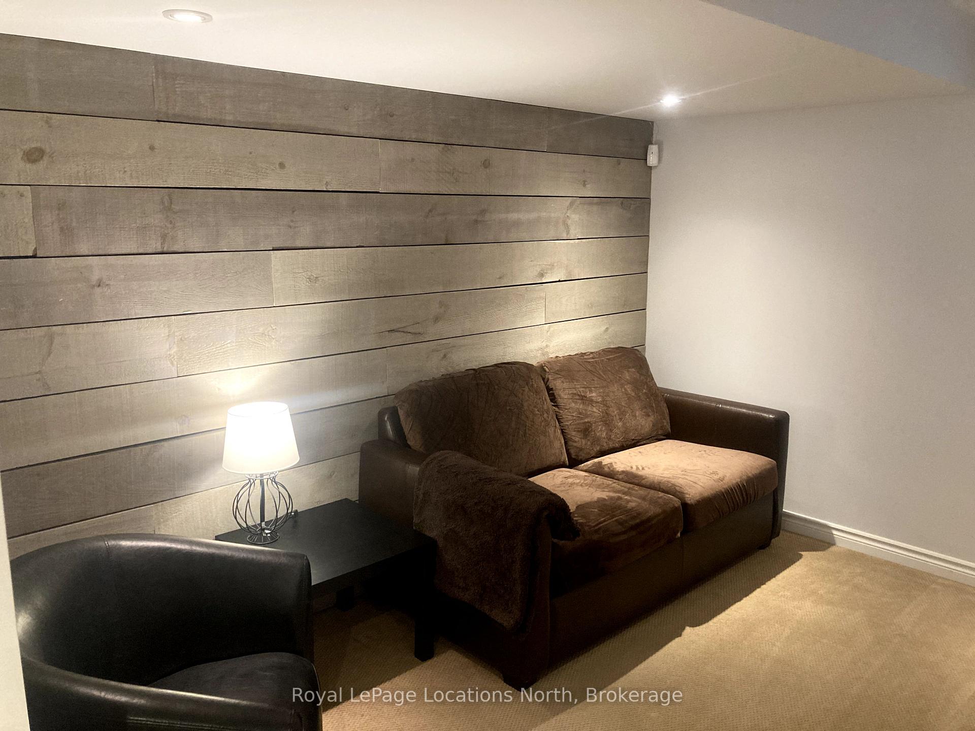 Photo 19 of Unit 16, 8 Wildrose Trail, Collingwood — HOMEH