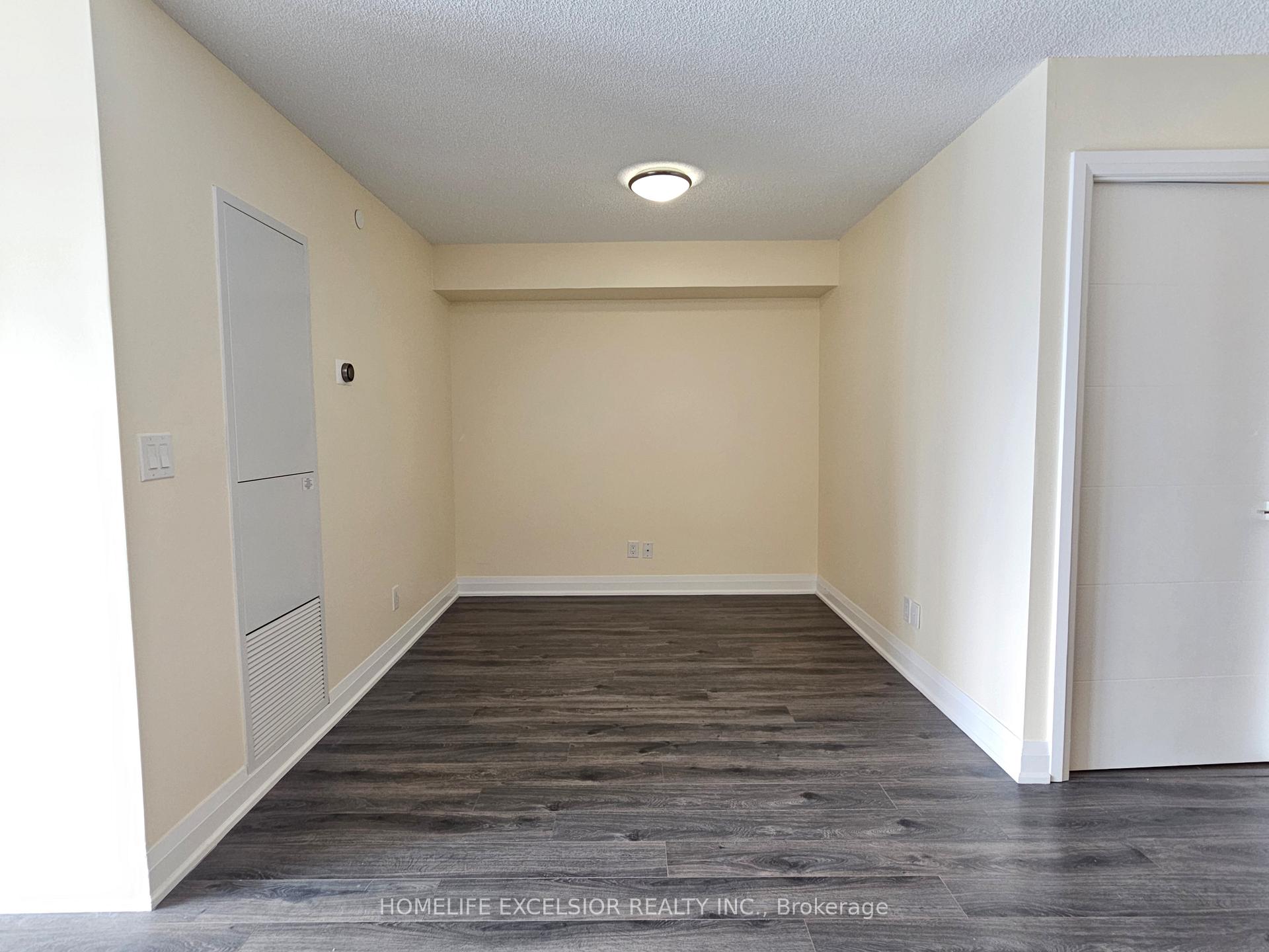 Photo 8 of Unit 715, 18 Uptown Drive, Markham, Unionville — HOMEH