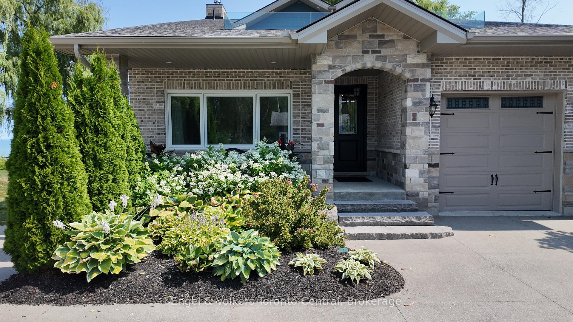 Front of 47 Glen Road