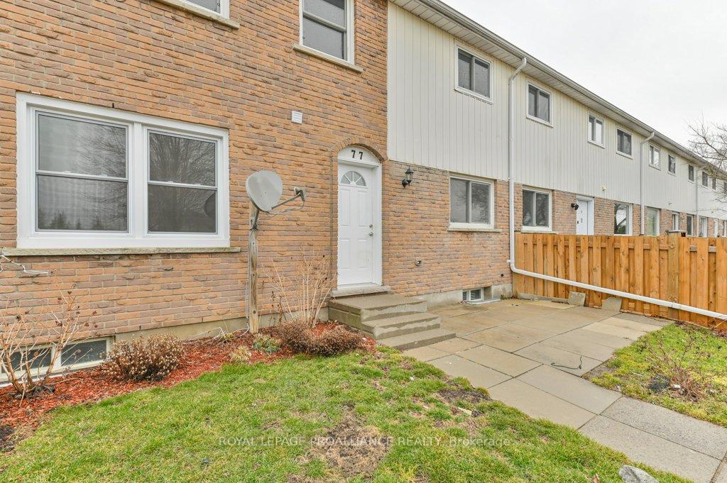Photo 3 of Unit 77, 25 Tracey Park Drive, Belleville, Belleville Ward — HOMEH