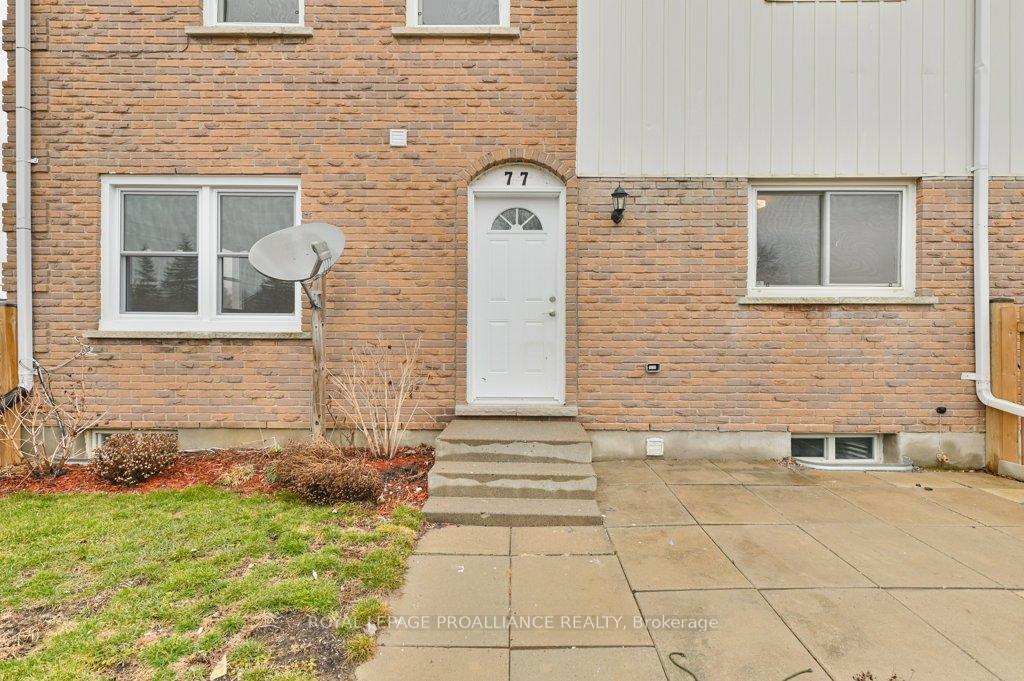 Photo 5 of Unit 77, 25 Tracey Park Drive, Belleville, Belleville Ward — HOMEH