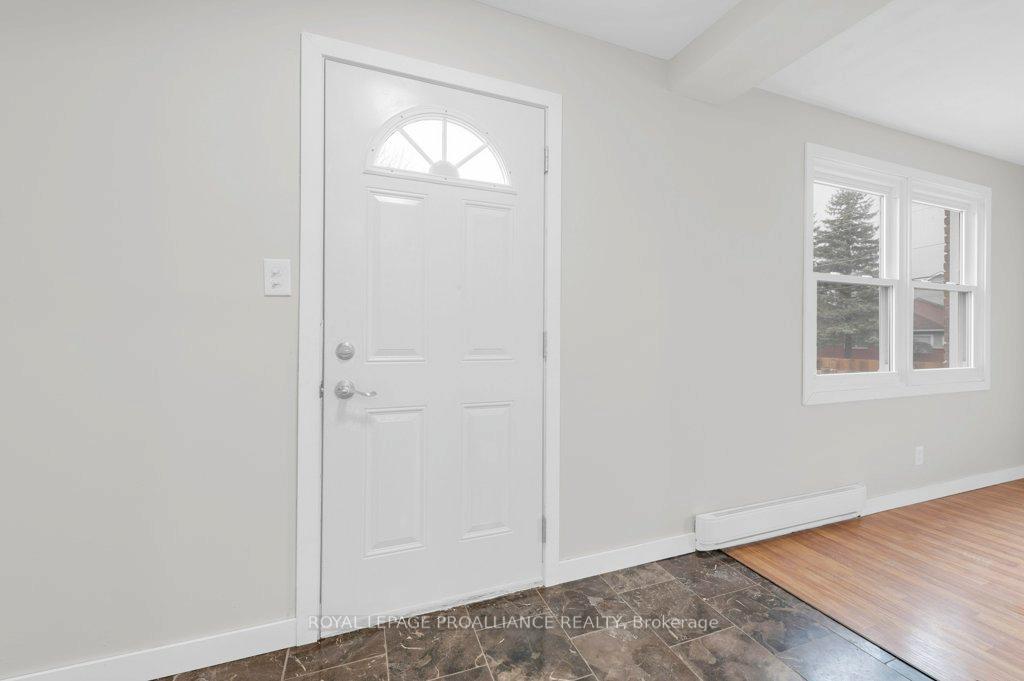 Photo 7 of Unit 77, 25 Tracey Park Drive, Belleville, Belleville Ward — HOMEH