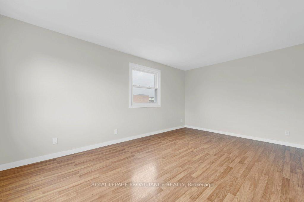 Photo 9 of Unit 77, 25 Tracey Park Drive, Belleville, Belleville Ward — HOMEH