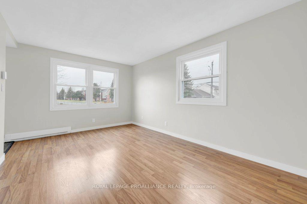 Photo 11 of Unit 77, 25 Tracey Park Drive, Belleville, Belleville Ward — HOMEH