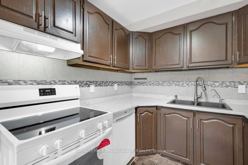 Photo 17 of Unit 77, 25 Tracey Park Drive, Belleville, Belleville Ward — HOMEH
