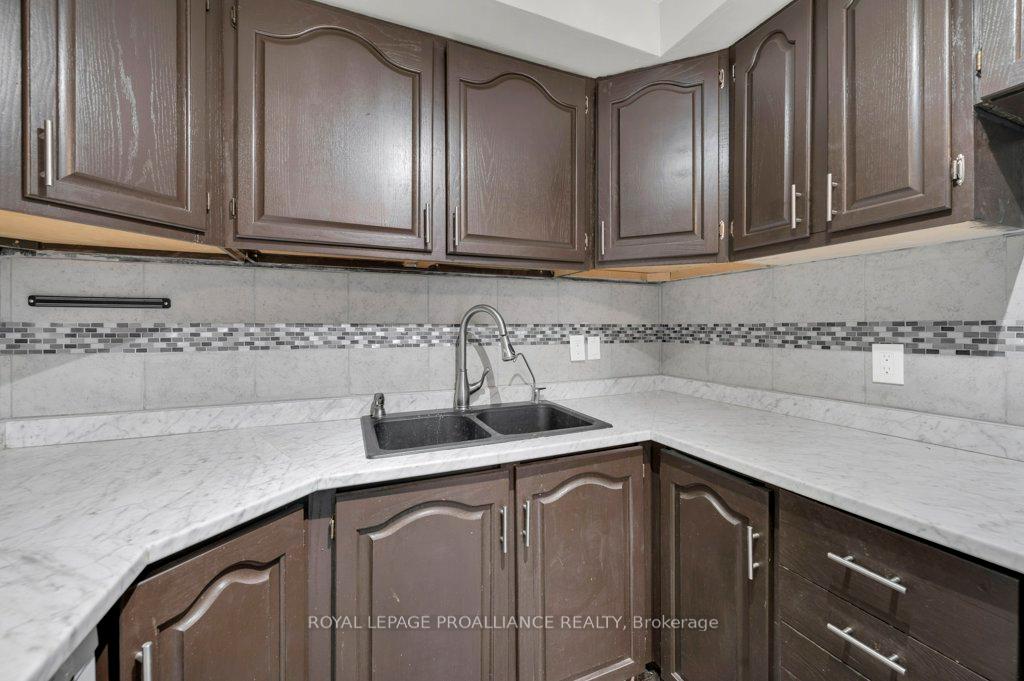 Photo 18 of Unit 77, 25 Tracey Park Drive, Belleville, Belleville Ward — HOMEH