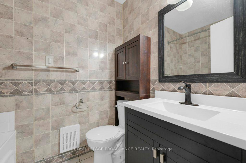 Photo 21 of Unit 77, 25 Tracey Park Drive, Belleville, Belleville Ward — HOMEH