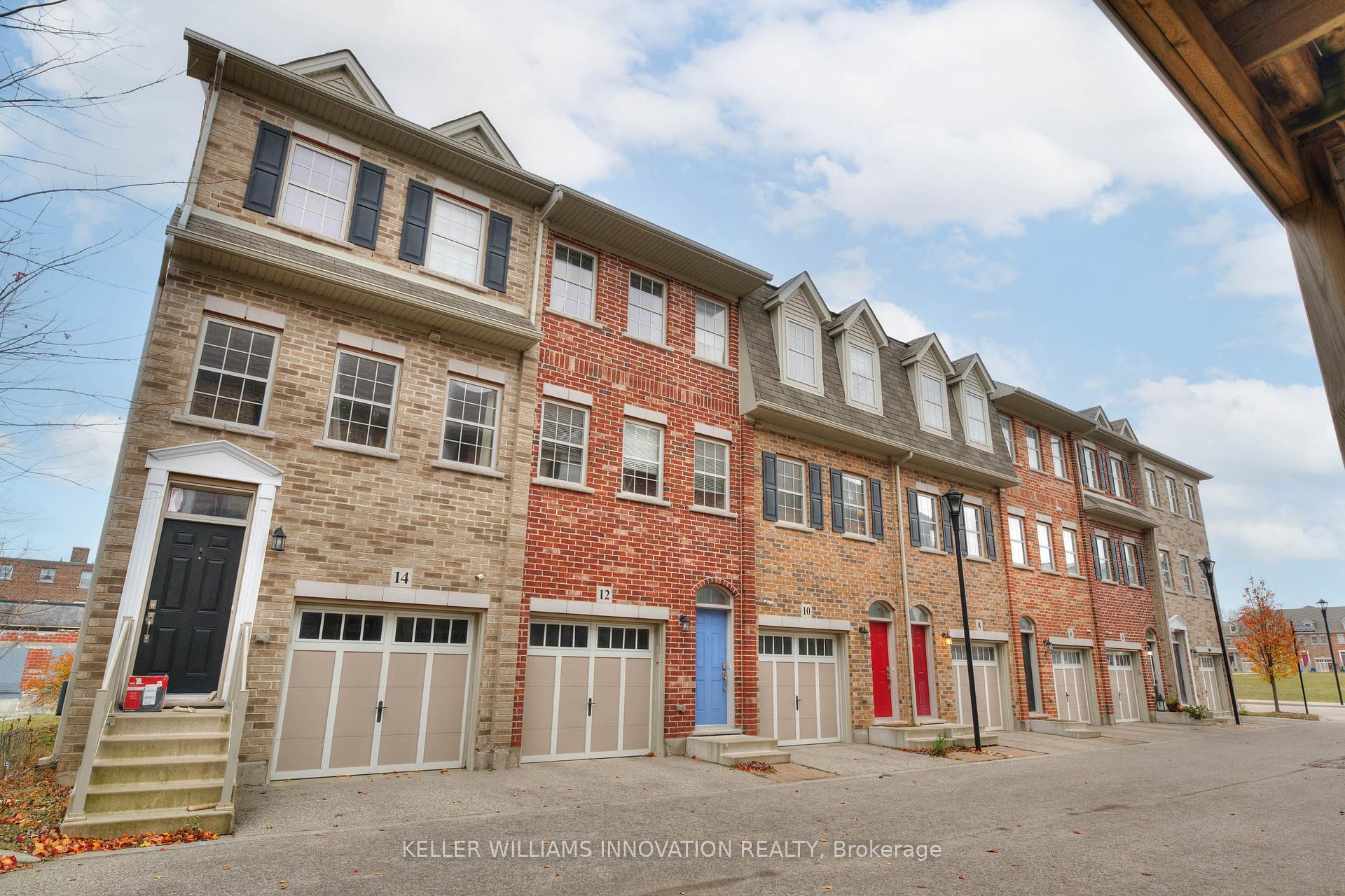 Photo 3 of 8 Cheltenham Mews, Kitchener — HOMEH