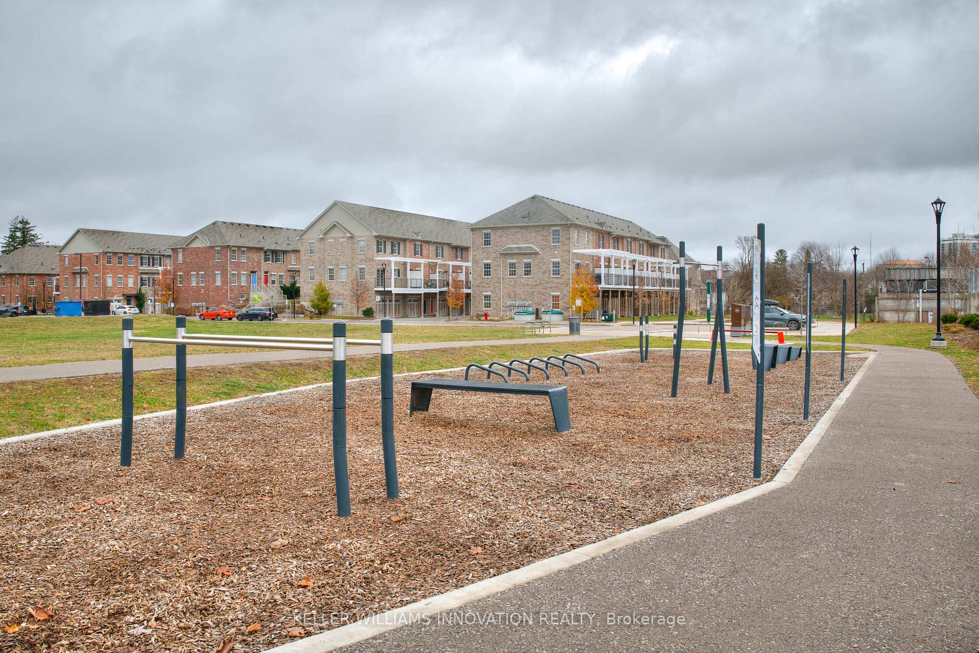 Photo 33 of 8 Cheltenham Mews, Kitchener — HOMEH