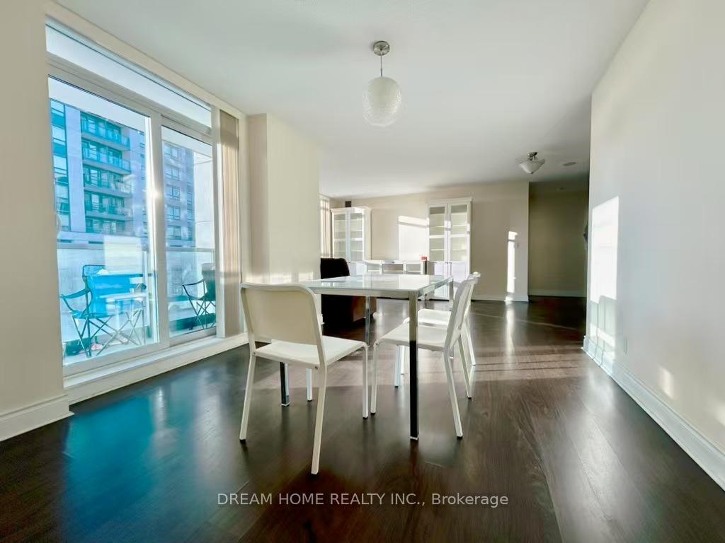 Photo 1 of Unit 215, 30 Clegg Road, Markham, Unionville — HOMEH