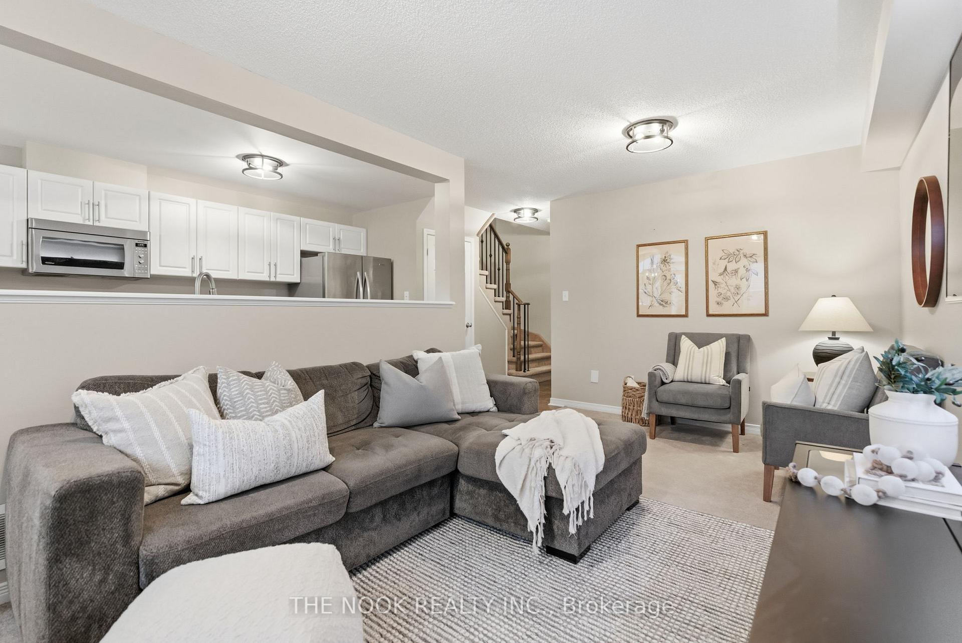 Photo 15 of 82 Westover Drive, Clarington, Bowmanville — HOMEH
