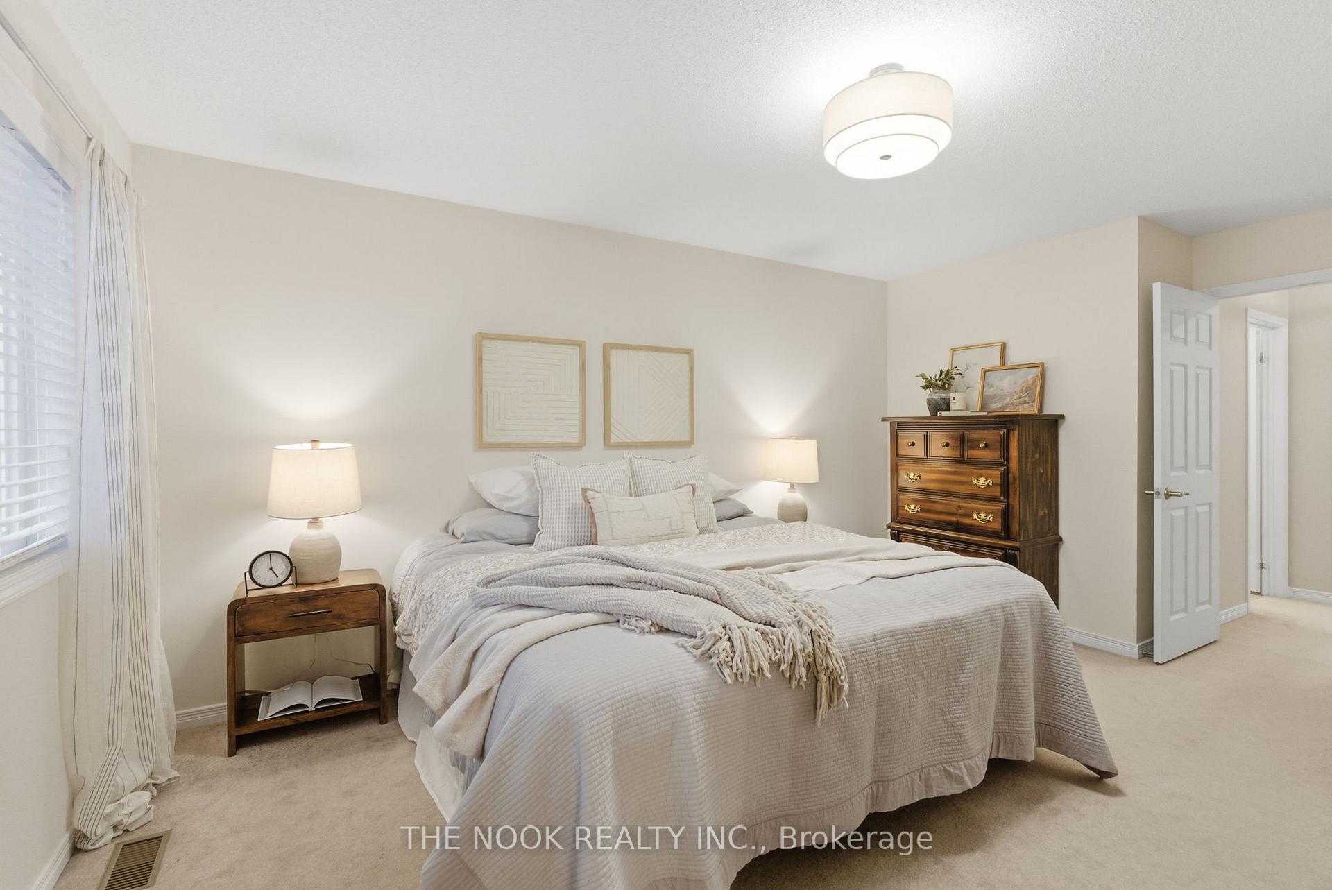 Photo 24 of 82 Westover Drive, Clarington, Bowmanville — HOMEH