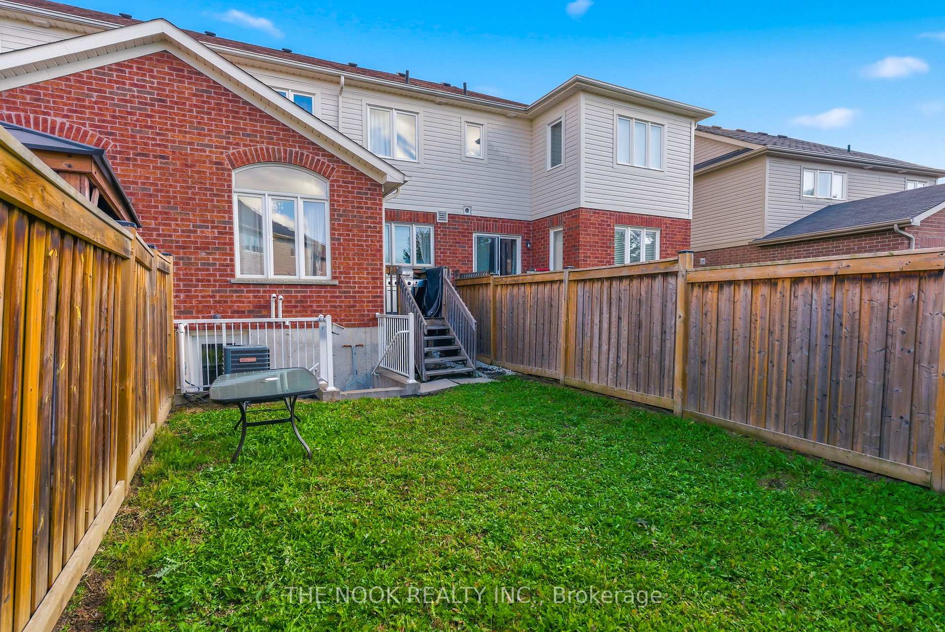 Photo 39 of 82 Westover Drive, Clarington, Bowmanville — HOMEH