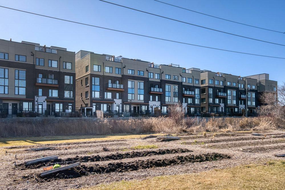 Photo 3 of Unit 316, 1555 Kingston Road, Pickering, Town Centre — HOMEH