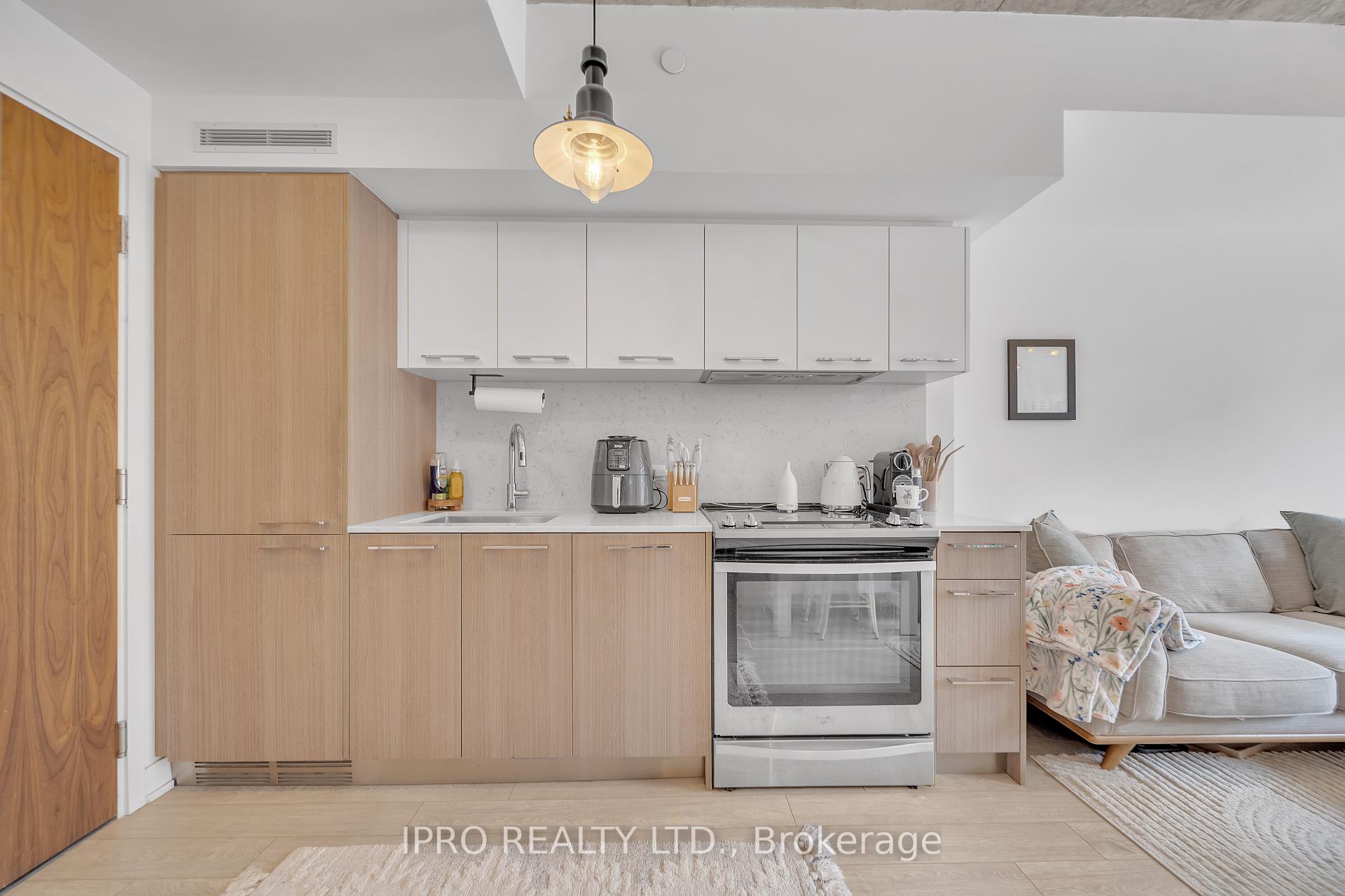 Photo 18 of Unit 812, 30 Baseball Place, Toronto, South Riverdale — HOMEH