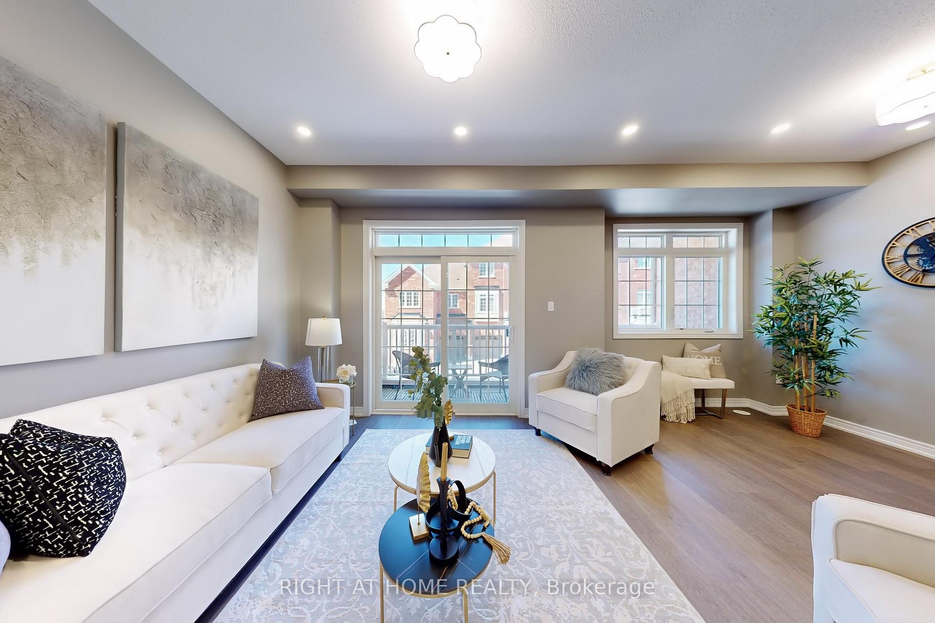 Photo 1 of 21 Fanny Grove Way, Markham, Greensborough — HOMEH