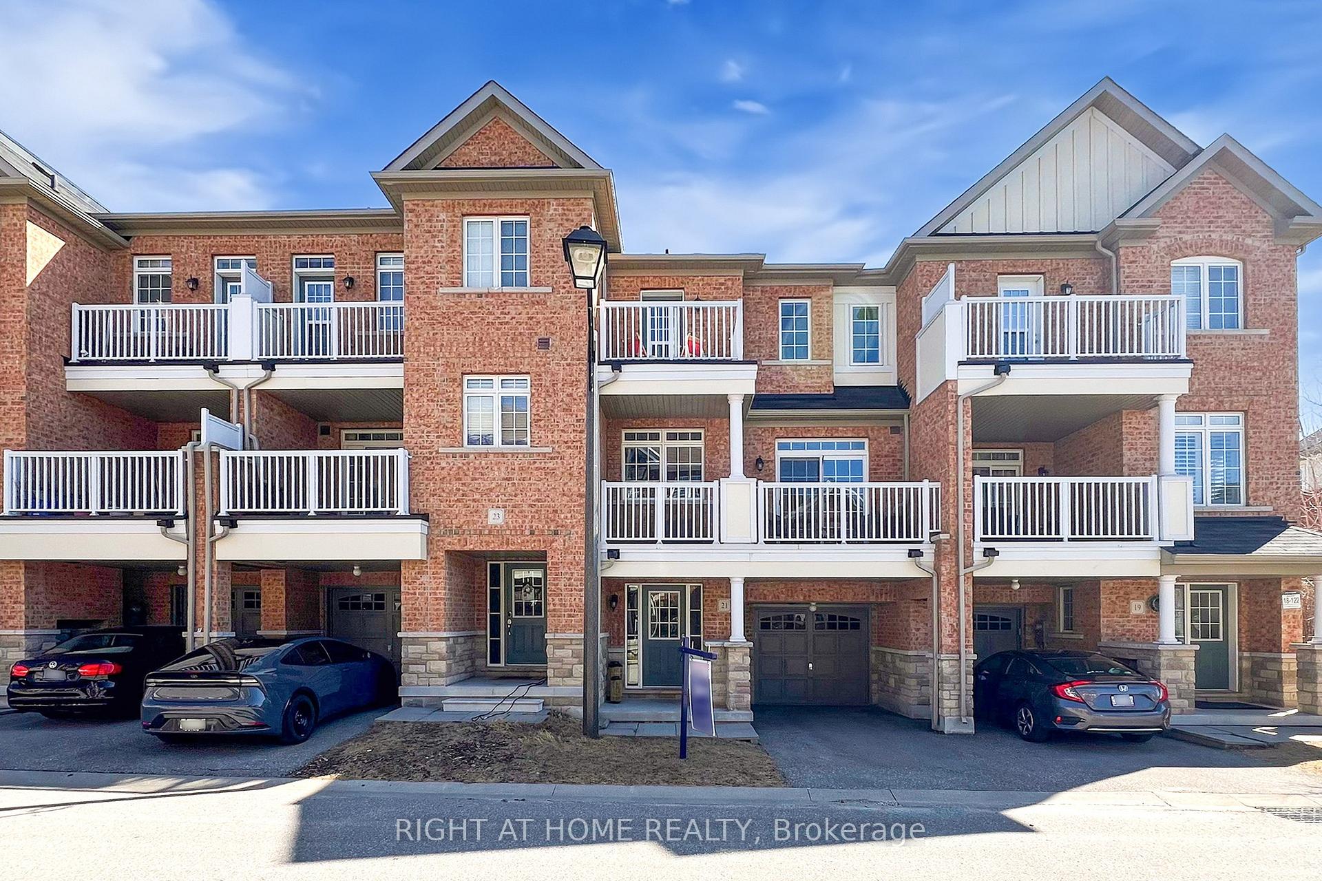 Photo 2 of 21 Fanny Grove Way, Markham, Greensborough — HOMEH