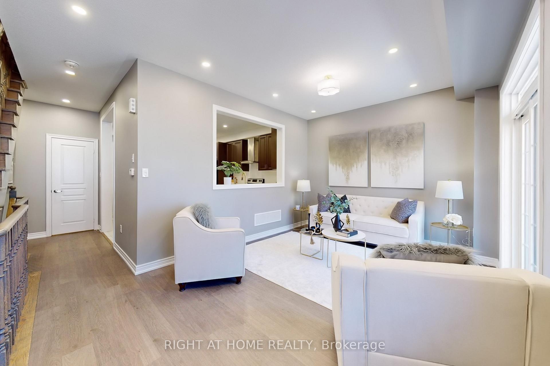 Photo 6 of 21 Fanny Grove Way, Markham, Greensborough — HOMEH