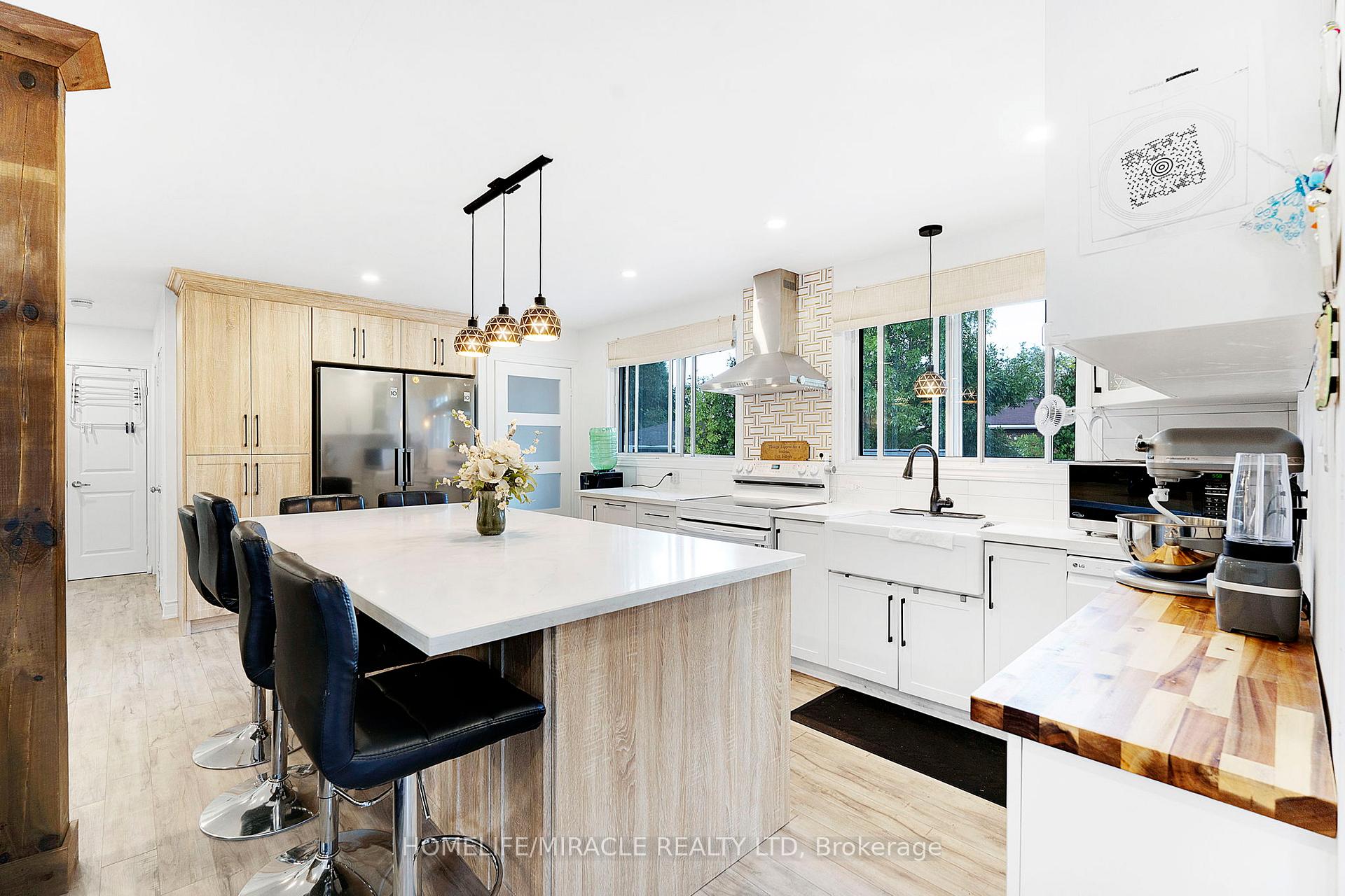 Photo 2 of 23 Thorley Drive, Hamilton, Berrisfield — HOMEH