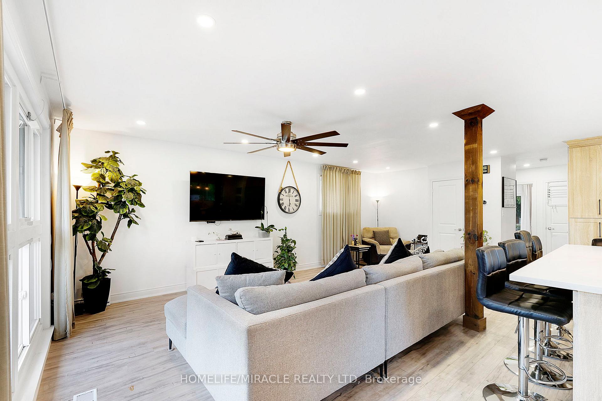 Photo 11 of 23 Thorley Drive, Hamilton, Berrisfield — HOMEH