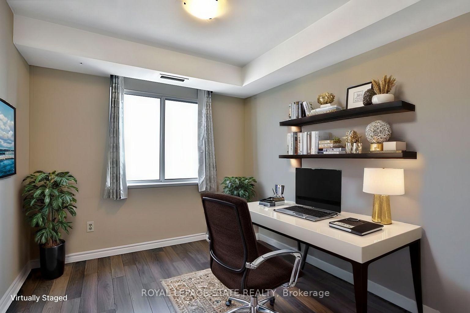 Photo 4 of Unit 1701, 301 Frances Avenue, Hamilton, Lakeshore — HOMEH