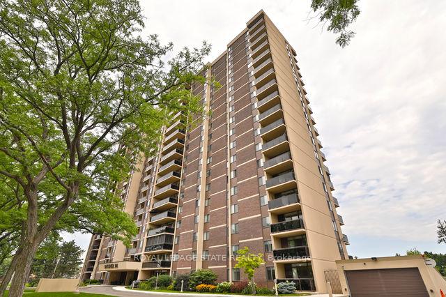 Photo 7 of Unit 1701, 301 Frances Avenue, Hamilton, Lakeshore — HOMEH