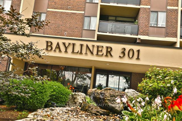 Photo 8 of Unit 1701, 301 Frances Avenue, Hamilton, Lakeshore — HOMEH