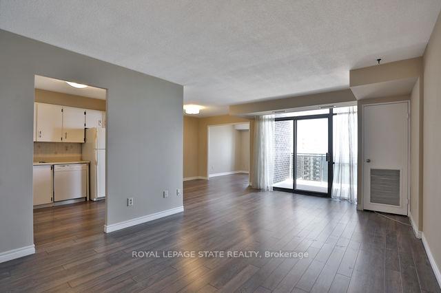 Photo 12 of Unit 1701, 301 Frances Avenue, Hamilton, Lakeshore — HOMEH