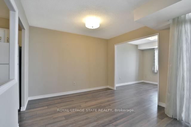 Photo 18 of Unit 1701, 301 Frances Avenue, Hamilton, Lakeshore — HOMEH