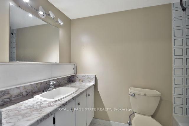 Photo 26 of Unit 1701, 301 Frances Avenue, Hamilton, Lakeshore — HOMEH