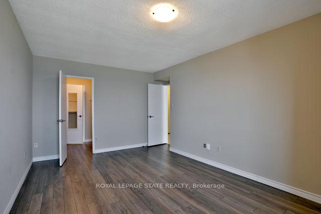 Photo 29 of Unit 1701, 301 Frances Avenue, Hamilton, Lakeshore — HOMEH